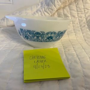 Pyrex Horizon Blue 441 cinderella bowl
